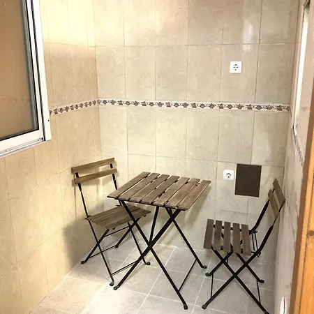 T2 In Typical In Sapadores Apartment